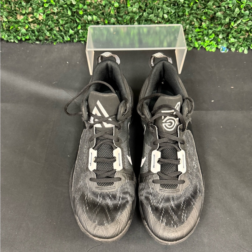 Nike Giannis Immortality 2 'Black Holographic Swoosh’ - M10 - Picture 4 of 8